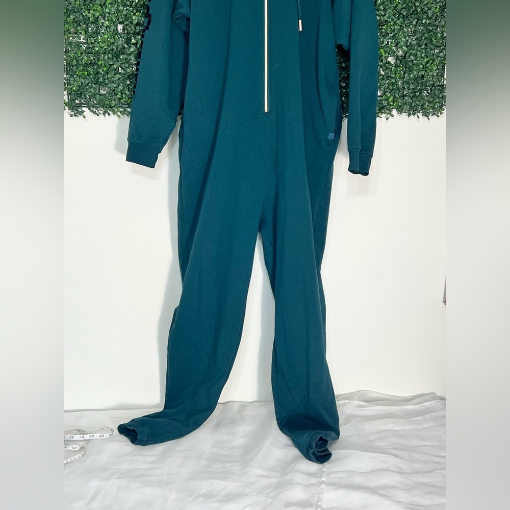 Savage X Fenty Green Zip Hooded Hunter Green Jumpsuit Size Large - Picture 3 of 16